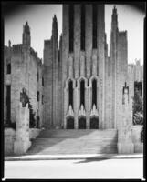 Meyers Photo Shop. "Boston Avenue Methodist Church." Photograph. From The Gateway to Oklahoma History. https://gateway.okhistory.org/ark:/67531/metadc1122655/m1/1/?q=boston%20avenue%20methodist%20church (accessed September 19, 2023).