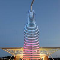 Argo, Jim, photographer. "Pops." Photograph. 2007. From The Gateway to Oklahoma History. https://gateway.okhistory.org/ark:/67531/metadc1664201/m1/1/?q=rand%20elliott (accessed September 26, 2023).