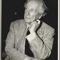 Tapscott, George, photographer. "[Photograph 2012.201.B1385.0262.]" 1946. From The Gateway to Oklahoma History. https://gateway.okhistory.org/ark:/67531/metadc762699/?q=%22frank%20lloyd%20wright%22 (accessed September 5, 2023).