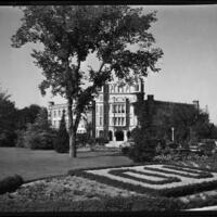 Meyers Photo Shop, Photographer. "University of Oklahoma Acct." Photograph. n.d. From the Gateway to Oklahoma History. https://gateway.okhistory.org/ark:/67531/metadc1122408/?q=university%20of%20oklahoma (accessed September 7, 2023). 