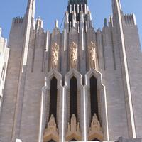 Argo, Jim, photographer. "Art Deco Building." Photograph. 1999. From The Gateway to Oklahoma History. https://gateway.okhistory.org/ark:/67531/metadc1646270/m1/1/?q=tulsa%20art%20deco (accessed September 19, 2023).